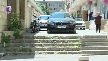 Piyadalar üçün nəzərdə tutulan pilləkən sürücülərə problem yaradır