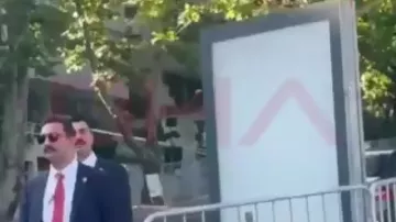Makron Ankarada səhər qaçışına çıxdı