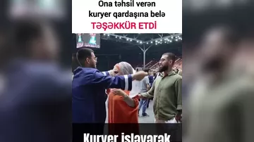 Kuryer işləyərək qardaşının təhsil xərclərini qarşıladı