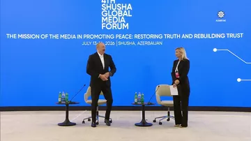 Prezident İlham Əliyev IV Şuşa Qlobal Media Forumunun açılış mərasimindən sonra tədbir iştirakçıları ilə görüşüb
