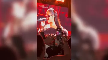 Rihanna illər sonra səhnəyə qayıtdı