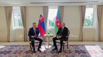 Şuşada Prezident İlham Əliyevin Slovakiya Prezidenti ilə təkbətək görüşü olub