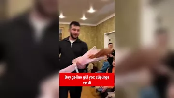 Bəy gəlinə gül yox süpürgə verdi