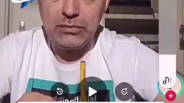 Müəllim kimi fəaliyyət göstərmək istəyən bir xanım gələcək iş təyinatı ilə bağlı ekstrasens Zirəddin Rzayevə müraciət edib