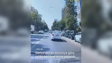 Geriyə dönən sürücüyə görə yolda təhlükəli anlar yaşandı