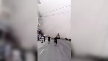 Çinin cənub-qərbində torpaq sürüşməsi: 1000-dən çox insan təxliyə olunub