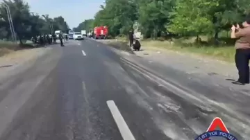 Sükan arxasında yuxulayan sürücü və xanımı həlak oldu