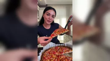 Рецепт приготовления фит-пиццы от myfoodchannell