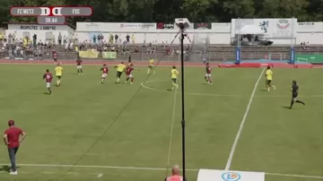 Metz-Fortuna Sittard yoldaşlıq oyununda qadın baş hakim zədələnib