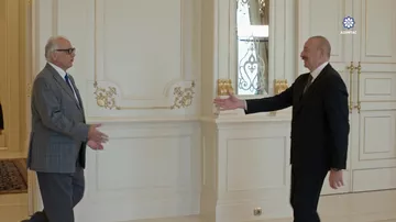 Prezident İlham Əliyev Dünya Güləş Birliyinin prezidentini qəbul edib