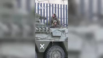Десятки тысяч нелегальных мигрантов собрались в испанском городе