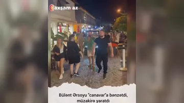 Türkiyəli müğənni Bülənt Ərsoy Alaçatıda səhnəyə çıxmazdan əvvəl kameralara tuş gəlib