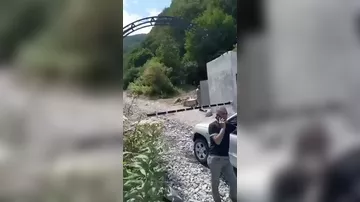 İlisudakı məşhur şəlaləyə şlaqbaum qoyuldu