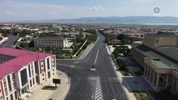 Prezident İlham Əliyev və Birinci xanım Mehriban Əliyeva Naxçıvandakı “Əcəmi seyrangahı” istirahət kompleksində memar Əcəmi Naxçıvaninin abidəsinin açılışında iştirak ediblər