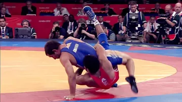 Azeri Wrestlers hold on to tradition | Baku 2015