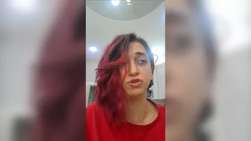 Azərbaycanlı müğənni və meneceri döyüldülər 3