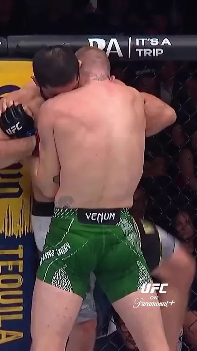 Махачев победил Гэрри и сохранил чемпионский пояс UFC