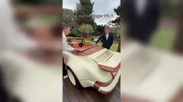 Louis Vuitton создал два эксклюзивных Porsche 911