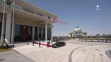 Prezident İlham Əliyev “ŞƏT plyus” formatında görüşdə iştirak edir