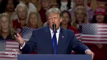 Трамп пообещал раздать американцам по $5 тысяч