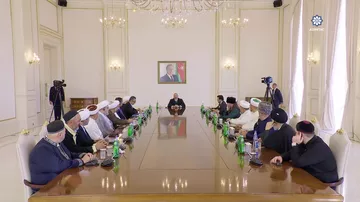 Prezident İlham Əliyev Bakıda keçirilən beynəlxalq konfransların iştirakçılarını qəbul edib