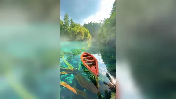 Озеро Пайсу-Пок на Суматре удивляет своей красотой