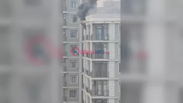 Nərimanovda yaşayış binasında yanğın başlayıb