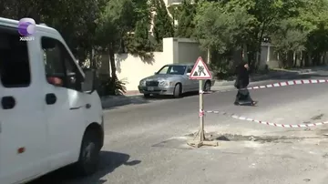 Bakıda ildə 3-4 dəfə təmir olunan yol yenə çökdü