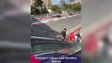 Льюис Хэмилтон в Баку