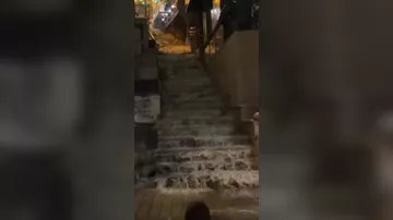 İstanbul küçələri daşqın sularına qərq olub -2