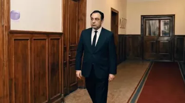 Впервые на ТВ: телеканал Xəzər покажет документальный фильм, посвященный генералу Арифу Гейдарову