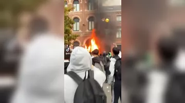 Протесты школьников во Франции переросли в беспорядки и столкновения с полицией - 2