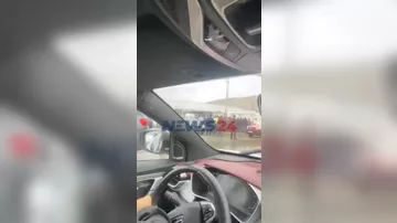 Bakıda avtobus ağır qəzaya düşdü - Yaralılar var