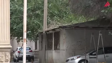 Bakıda məktəbin qarşısında qıza görə qətl törədildi