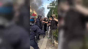 Мэр французского города попал под слезоточивый газ, защищая студентов
