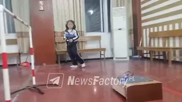 В школах Китая стартовали уроки по обучению управления дронами