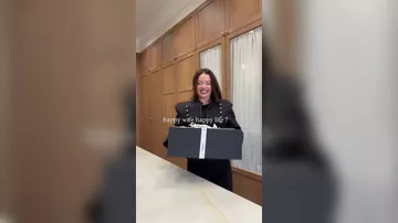 nadjiba_ показала подарок от мужа на день рождения