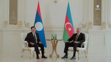 Prezident İlham Əliyevin Laos Prezidenti ilə təkbətək görüşü olub