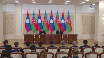 Azərbaycan Prezidenti İlham Əliyev və Laos Prezidenti Thonqlun Sisulit mətbuata bəyanatlarla çıxış ediblər