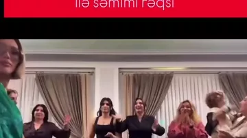 Röya gəlinləri və dostları ilə maraqlı rəqsi