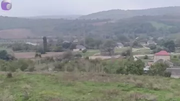 Bu məktəbə gedib-gəlmək üçün 12 km yerimək lazımdır