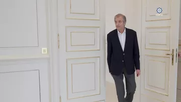 Prezident İlham Əliyev Xalq rəssamı Fərhad Xəlilova “İstiqlal” ordenini təqdim edib (AZƏRTAC)