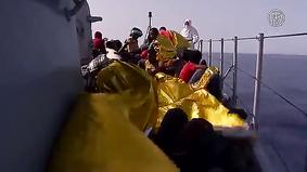ЕС поможет Ливии перехватывать мигрантов в море