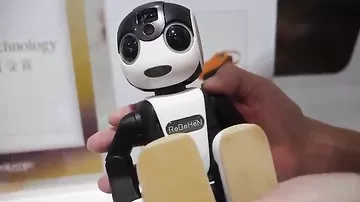 Robotla telefonun hibridi satılır