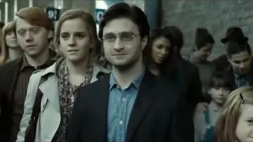 "Гарри Поттер" вернулся: в Лондоне состоялась премьера о его сыне