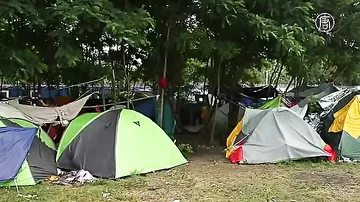 У сербско-венгерской границы вырос лагерь беженцев