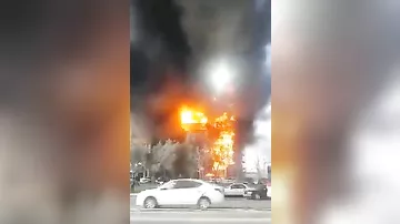 Здание сгорело всего за несколько минут...