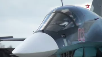Су-34 устроил огненный ад на аэродроме