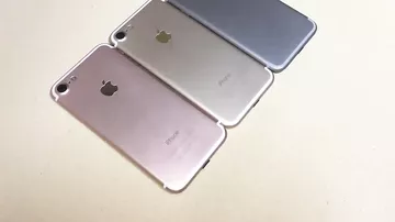 iPhone 7 в трех цветах сняли на видео