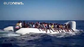 У берегов Ливии спасли 10-дневного младенца
